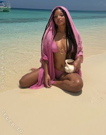 Full leaked Halle bailey private photo