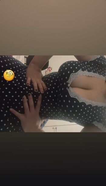 Full leaked Halola private photo