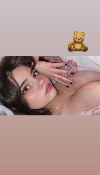 Full leaked Halola private photo