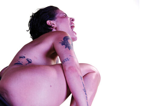 Full leaked Halsey private photo