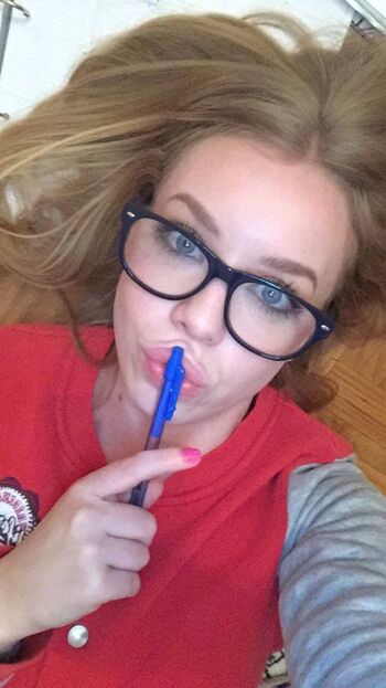 Full leaked Hana cehic private photo
