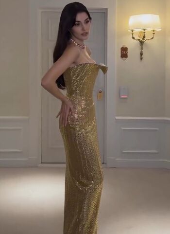 Full leaked Hande ercel page private photo