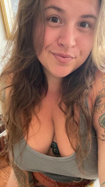 Full leaked Handfulheather page private photo