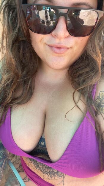 Full leaked Handfulheather private photo