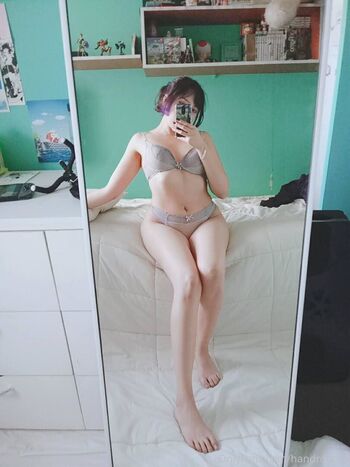 Full leaked Handrollcito private photo