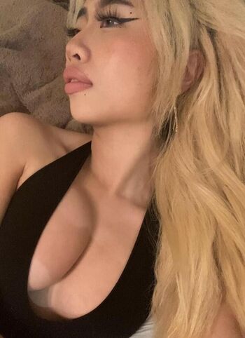 Full leaked Hannekin private photo