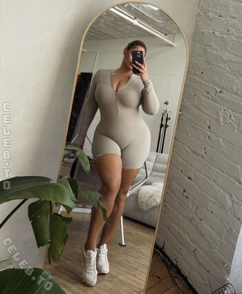 Full leaked Hanna wilperath private photo