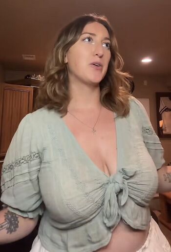 Full leaked Hannah brown private photo