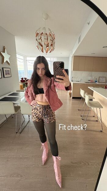 Full leaked Hannah cheramy page private photo
