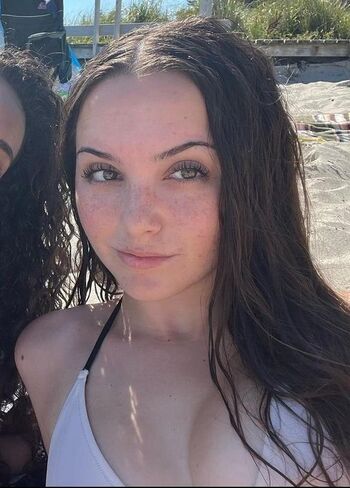 Full leaked Hannah cheramy private photo
