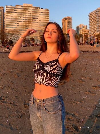 Full leaked Hannah cheramy private photo