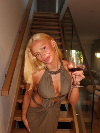 Full leaked Hannah crampton private photo