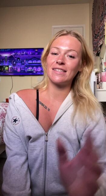 Full leaked Hannah grace private photo