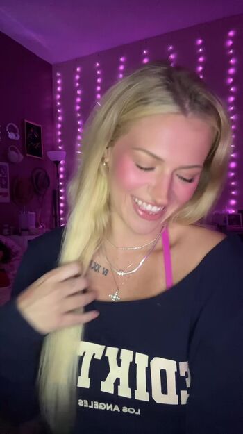 Full leaked Hannah grace private photo