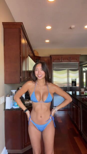 Full leaked Hannah lee page private photo