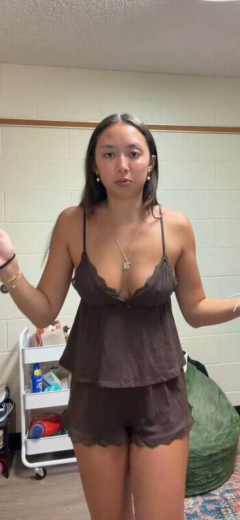 Full leaked Hannah lee page private photo