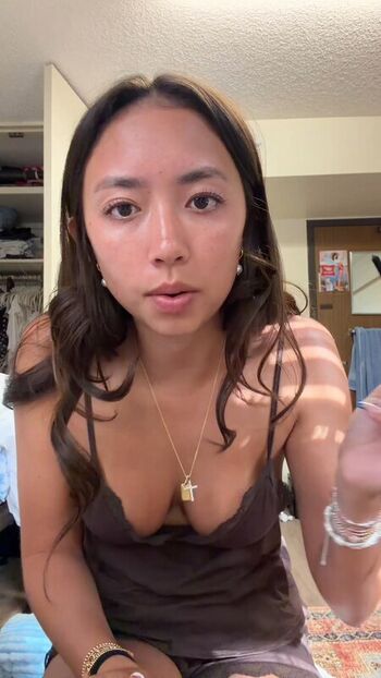 Full leaked Hannah lee page private photo