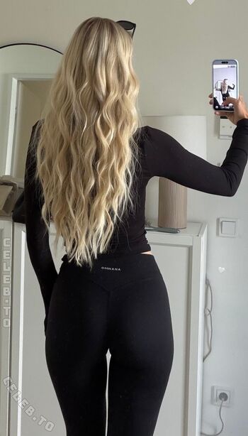Full leaked Hannah maria private photo