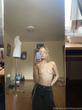 Full leaked Hannah ray private photo