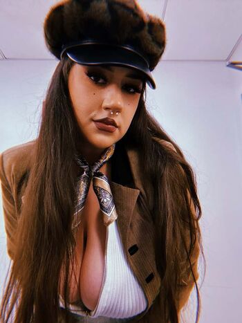 Full leaked Hannah rine page private photo