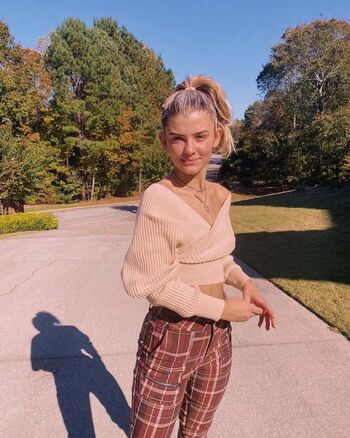 Hannah Schlenker