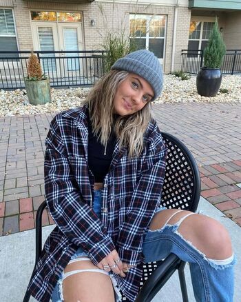 Hannah Schlenker