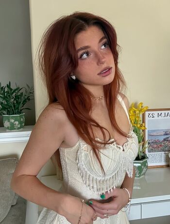 Full leaked Hannah stein private photo