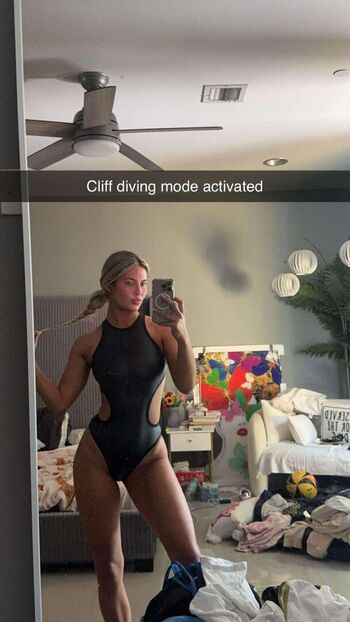 Full leaked Hannah white private photo