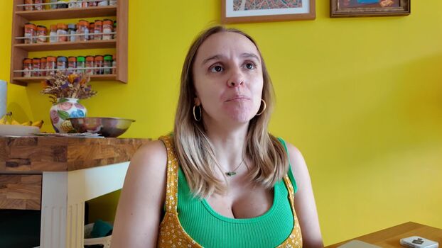 Full leaked Hannah witton private photo