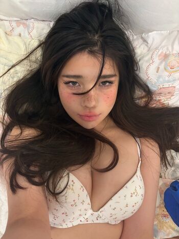 Full leaked Hannahkae private photo