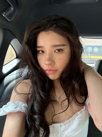 Full leaked Hannahkae page private photo