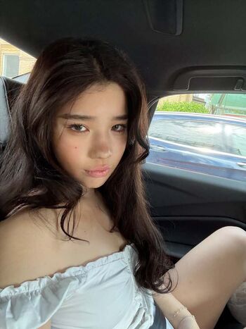 Full leaked Hannahkae page private photo