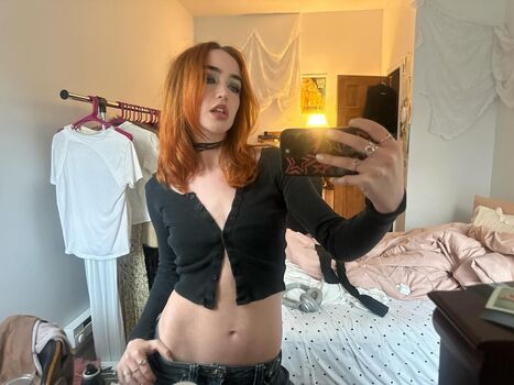 Full leaked Hannahriling page private photo