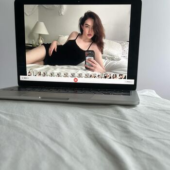 Full leaked Hannahriling private photo