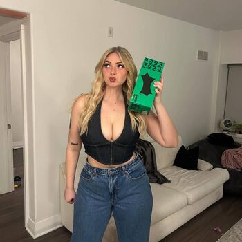 Full leaked Hannahskyemeyer private photo