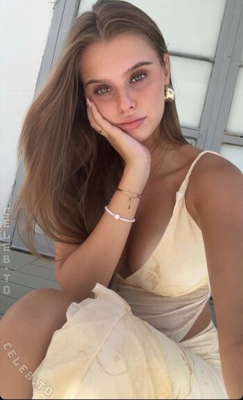 Full leaked Hannemuecke private photo