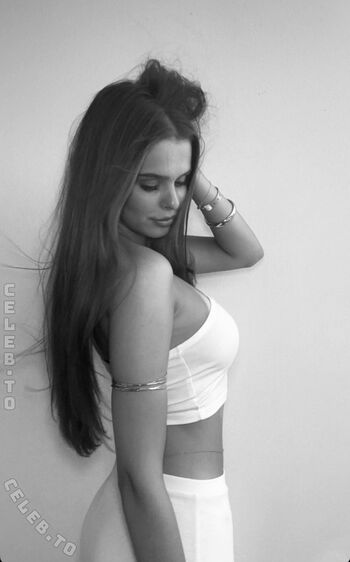 Full leaked Hannemuecke private photo