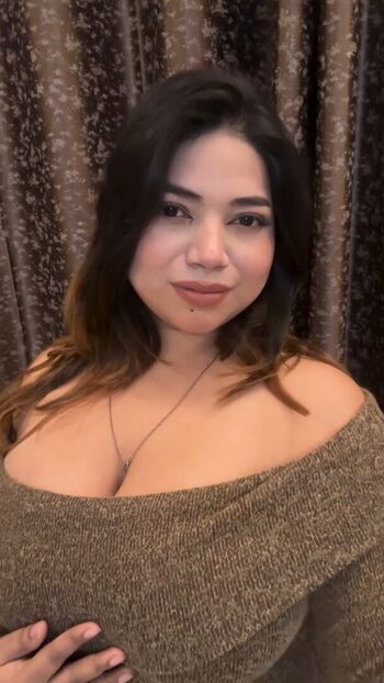 Full leaked Hanswahini page private photo