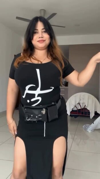Full leaked Hanswahini page private photo