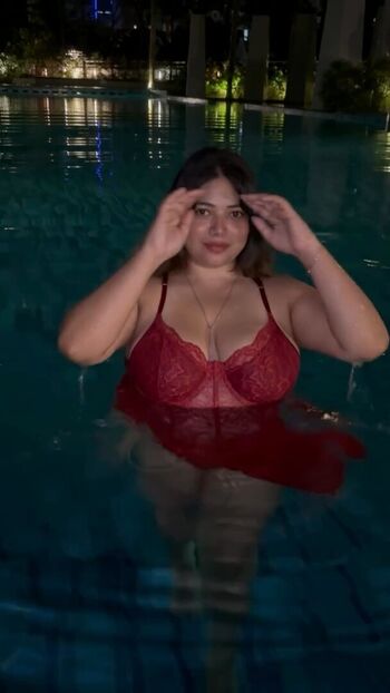 Full leaked Hanswahini page private photo