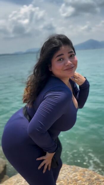 Full leaked Hanswahini page private photo
