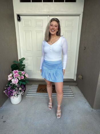 Full leaked Happyhappygal private photo
