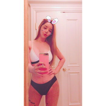 Full leaked Harisu page private photo