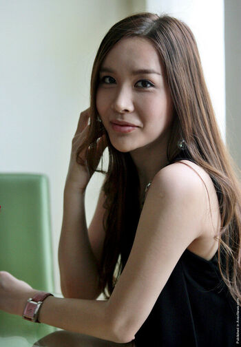 Full leaked Harisu private photo