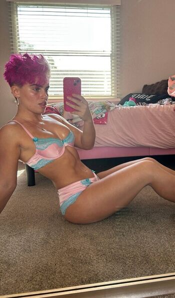 Full leaked Harley hudson private photo