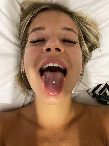 Full leaked Harleysinn private photo