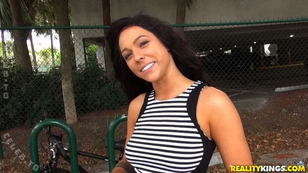 Full leaked Harlow harrison private photo