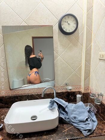 Full leaked Harmenny private photo