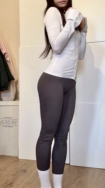 Full leaked Haropones private photo