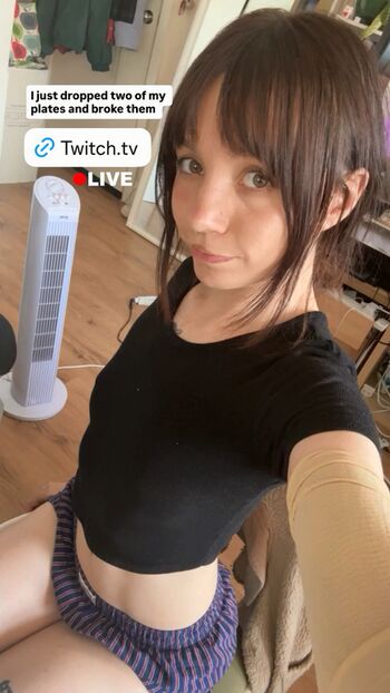 Full leaked Haropones private photo